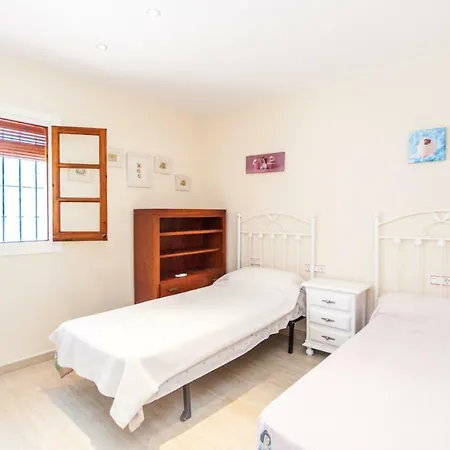 Cubo's Apartamento Elviria 40 Apartment *